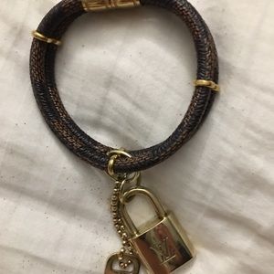 Louis Vuitton lock & Key Bracelet